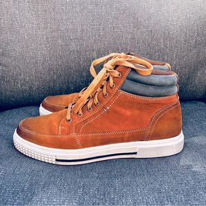 Kenneth Cole REACTION Men's Size 10 Brown Leather Highrise Sneaker Shoe Casual